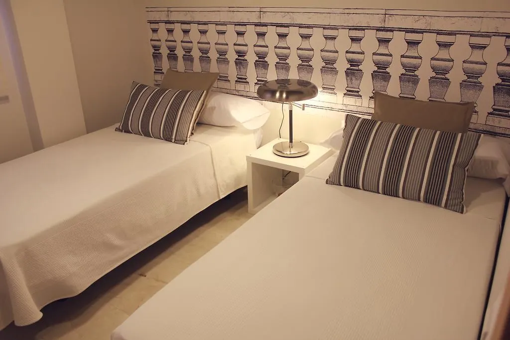 Apartamento En El Centro De Montilla contacts